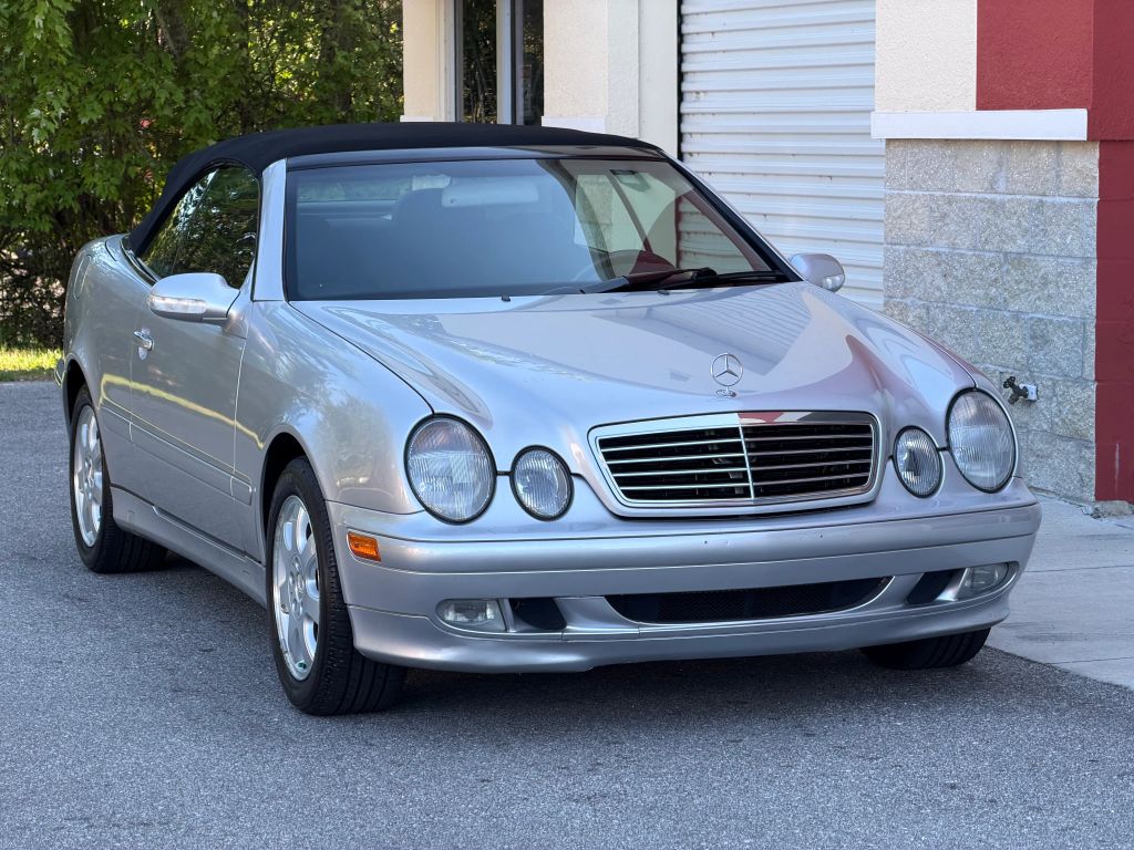 mercedes-benz clk 2000 WDBLK65G1YT051547 image mercedes-benz clk 2000 WDBLK65G1YT051547 image
