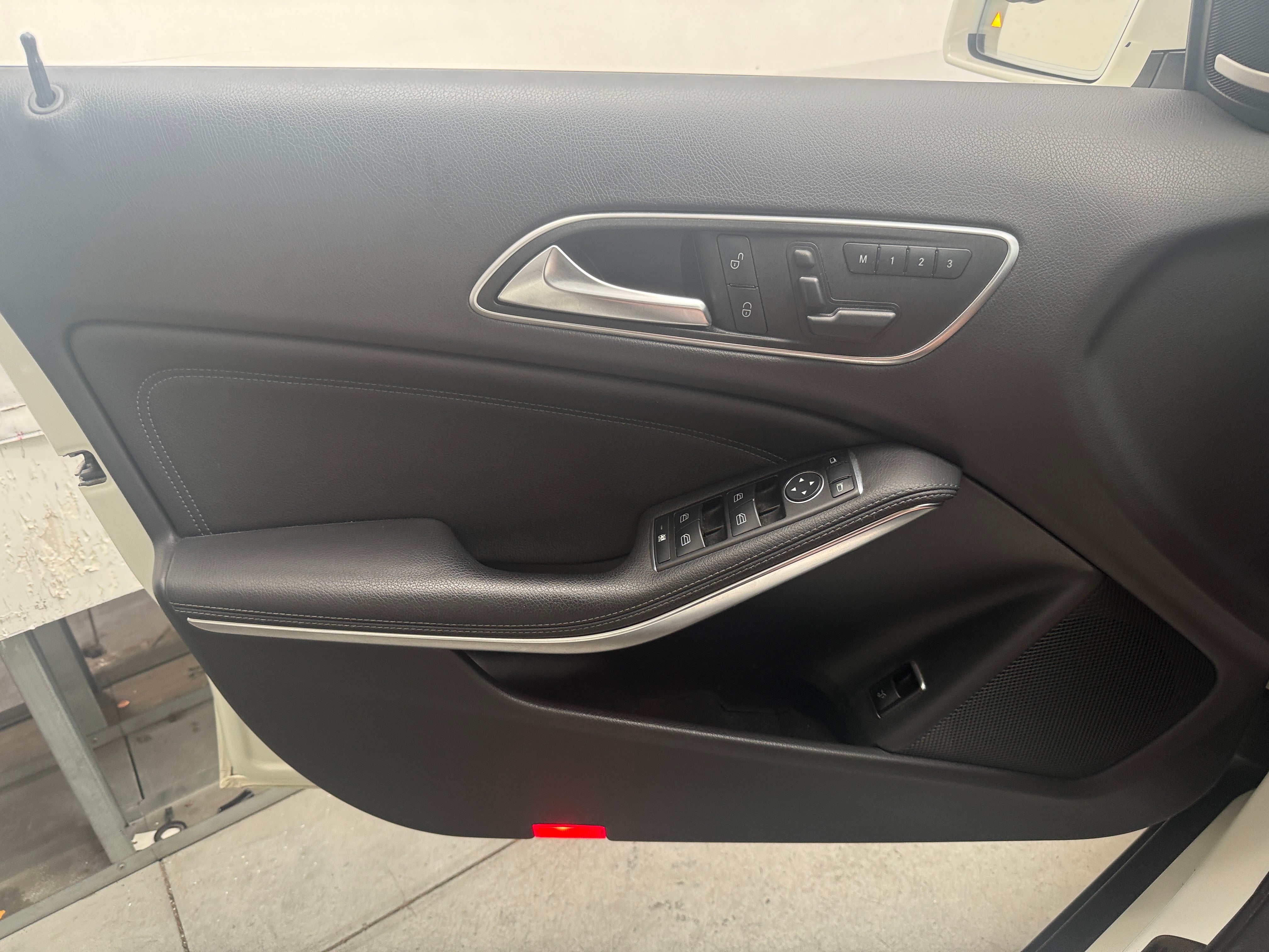 mercedes-benz gla-class 2016 WDDTG5CB5GJ200045 image mercedes-benz gla-class 2016 WDDTG5CB5GJ200045 image