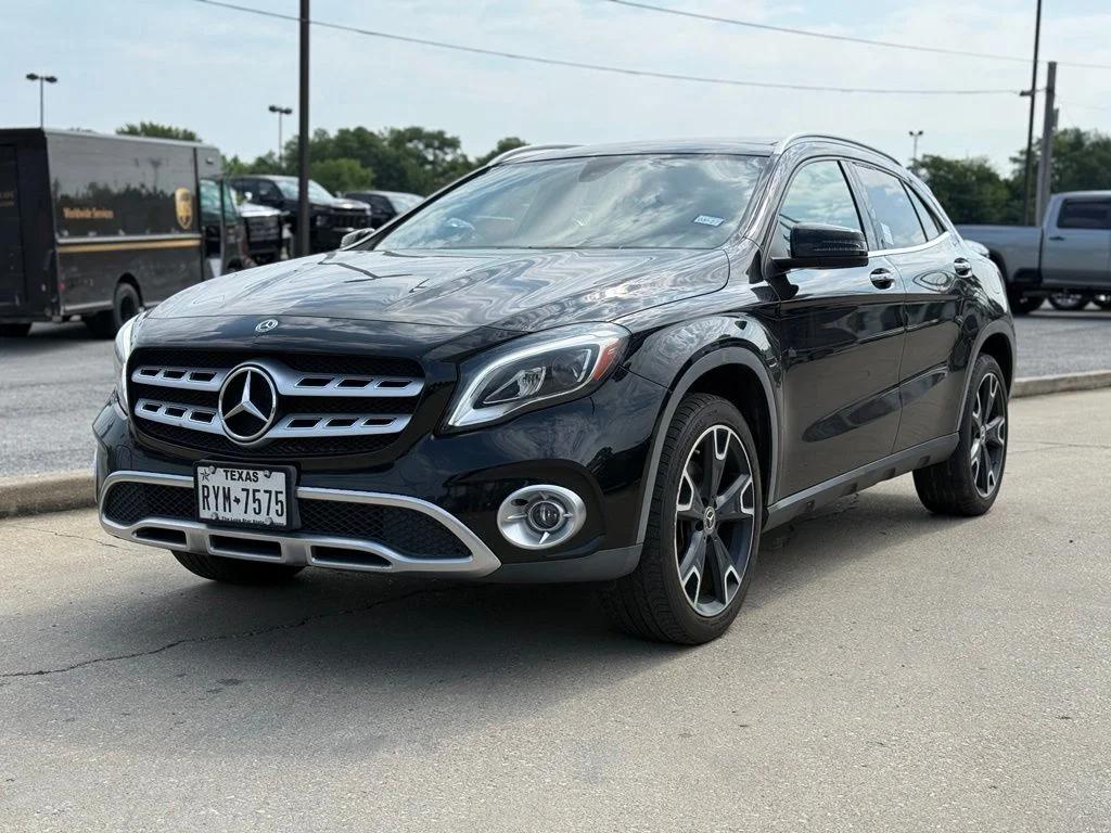mercedes-benz gla-class 2019 WDCTG4EB8KJ553318 image mercedes-benz gla-class 2019 WDCTG4EB8KJ553318 image