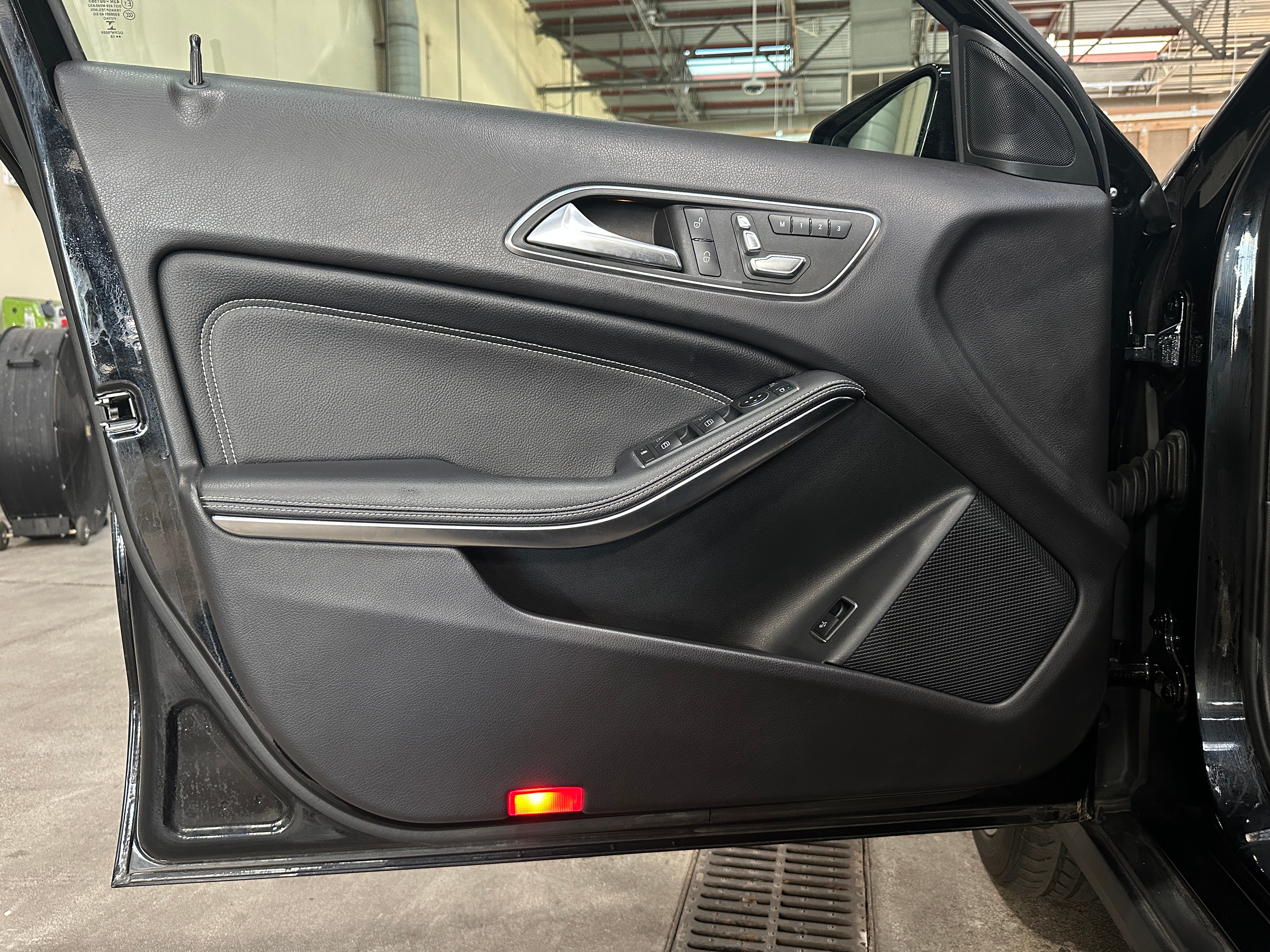 mercedes-benz gla-class 2019 WDCTG4EB5KJ549856 image mercedes-benz gla-class 2019 WDCTG4EB5KJ549856 image
