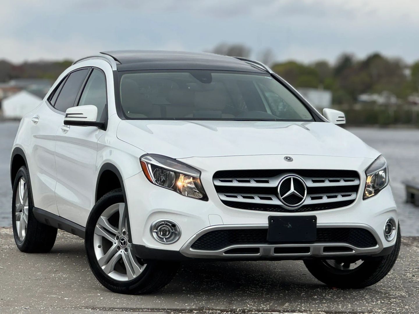 mercedes-benz gla-class 2019 WDCTG4GB3KJ552509 image mercedes-benz gla-class 2019 WDCTG4GB3KJ552509 image