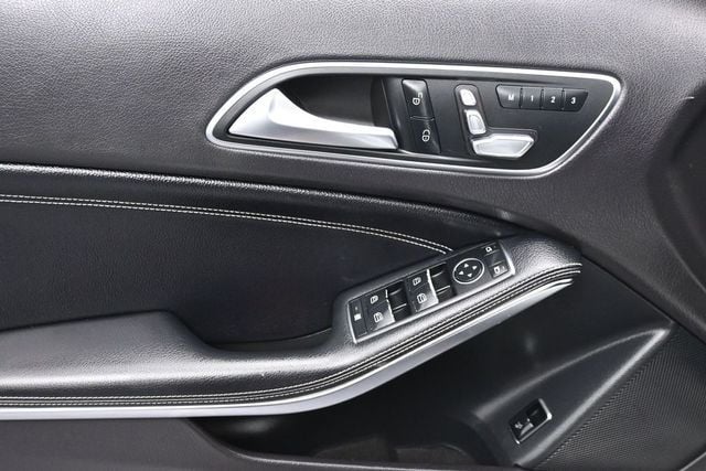 mercedes-benz gla-class 2019 WDCTG4EB6KJ551177 image mercedes-benz gla-class 2019 WDCTG4EB6KJ551177 image