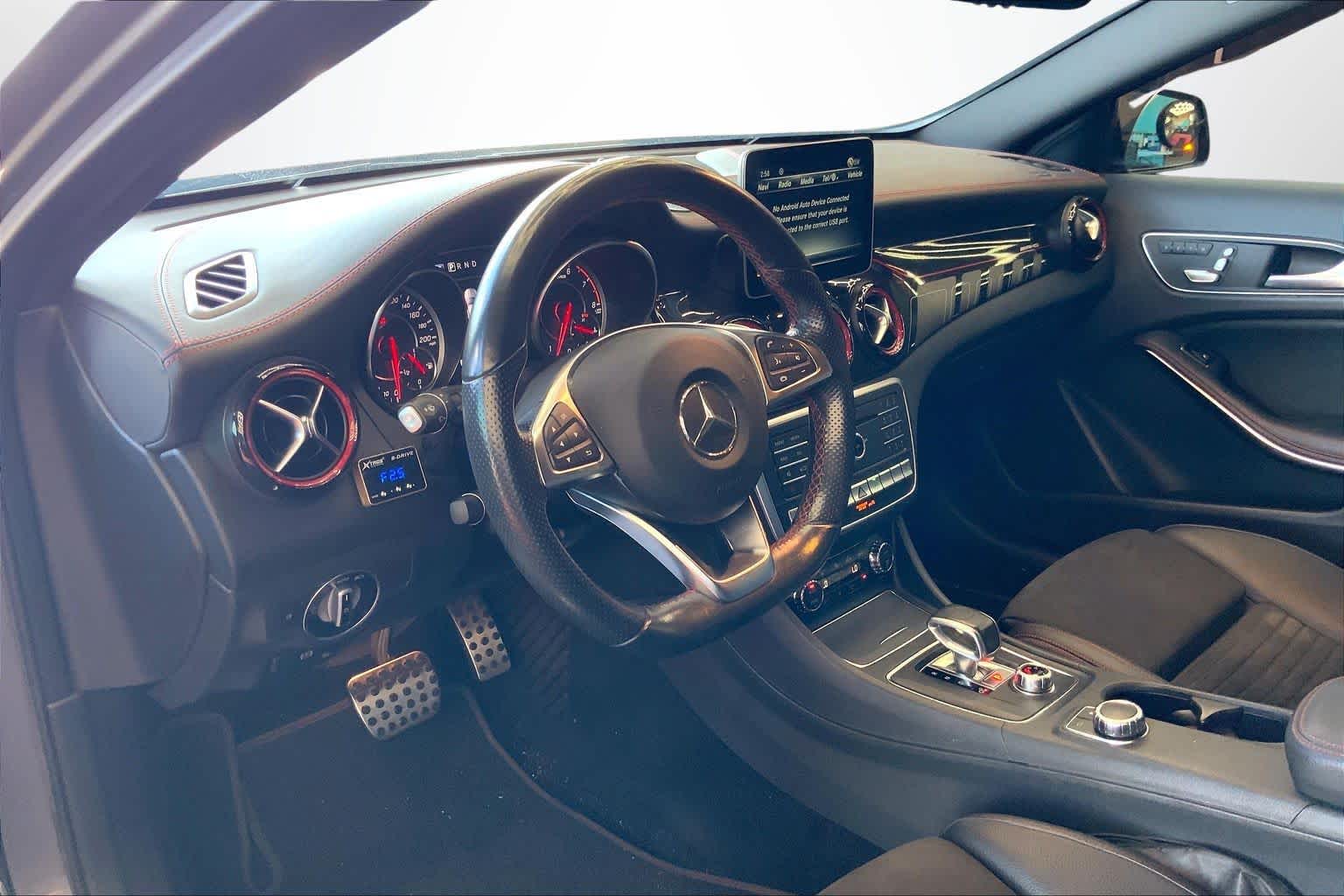 mercedes-benz gla-class 2018 WDDTG5CB9JJ451903 image mercedes-benz gla-class 2018 WDDTG5CB9JJ451903 image