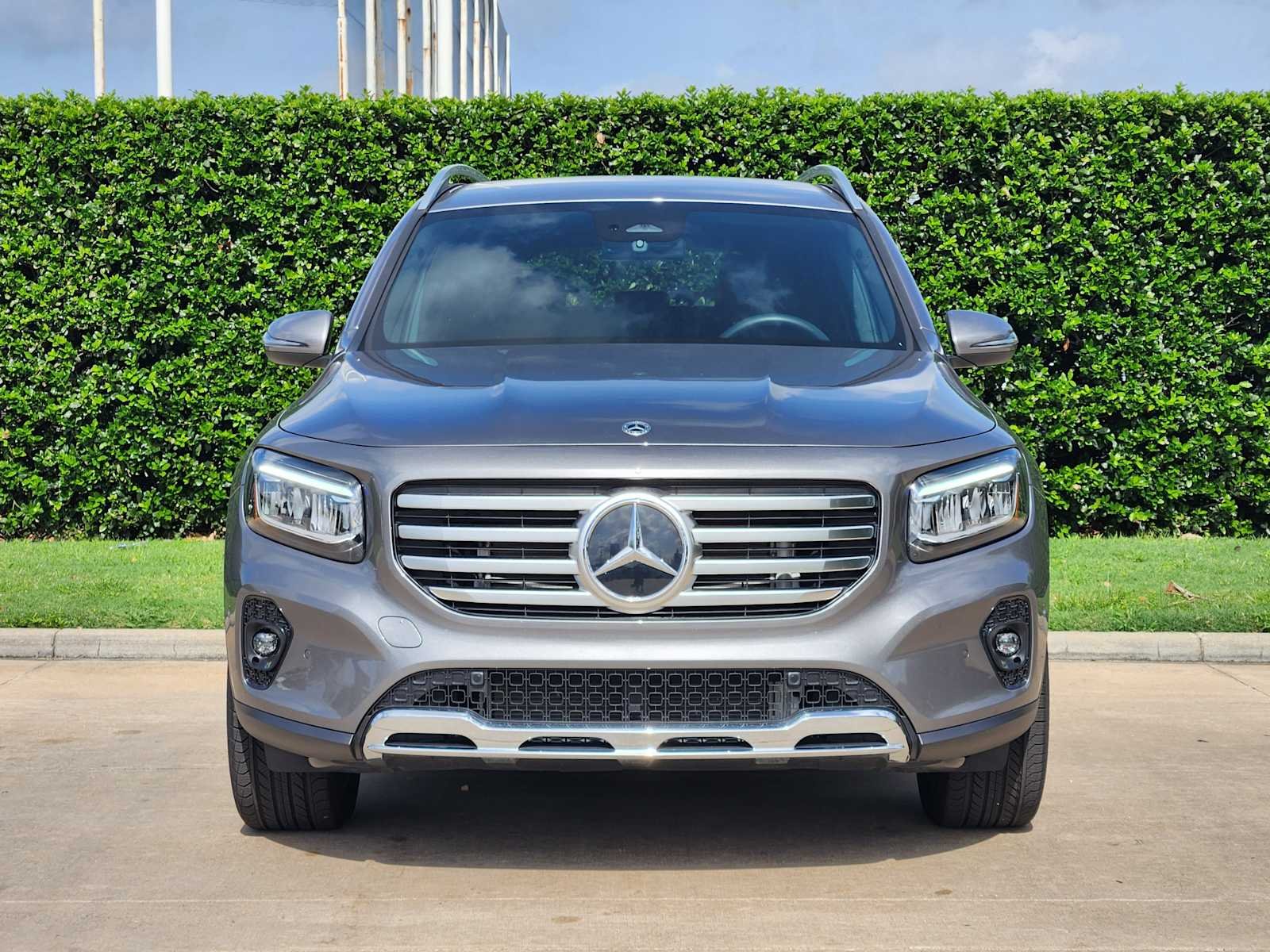 mercedes-benz glb 2026 W1N4M4GB9TW479582 image mercedes-benz glb 2026 W1N4M4GB9TW479582 image