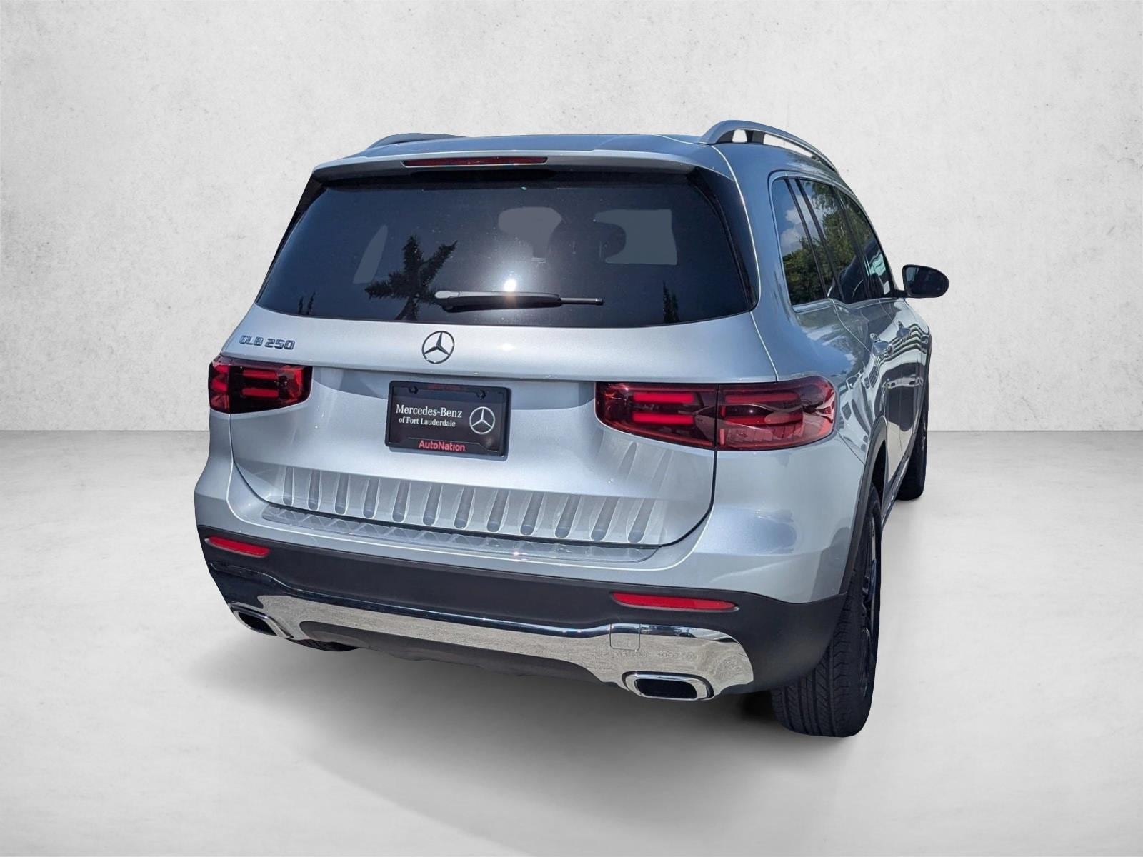 mercedes-benz glb 2026 W1N4M4GB1TW481309 image