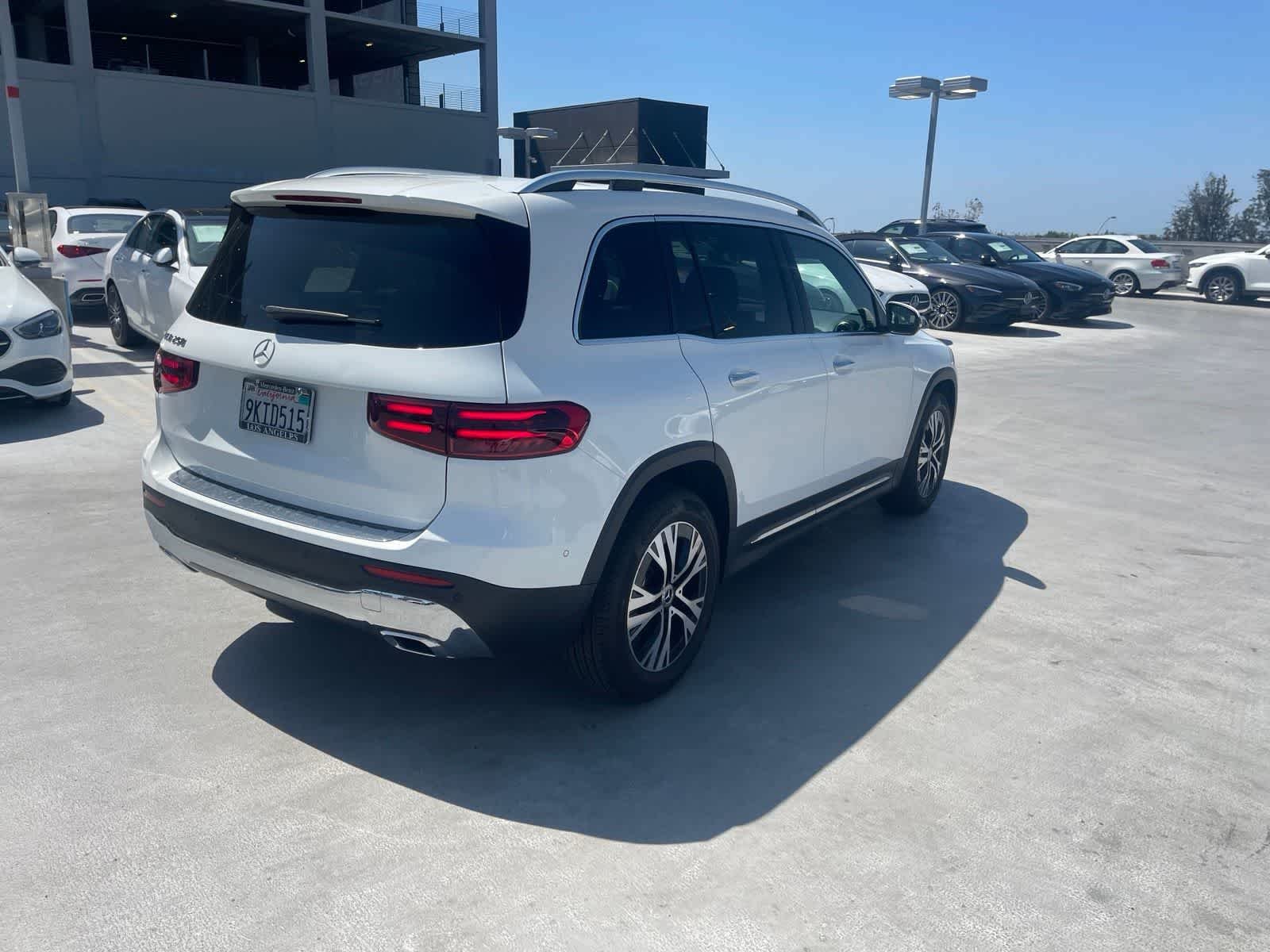 mercedes-benz glb 2024 W1N4M4GB9RW345521 image mercedes-benz glb 2024 W1N4M4GB9RW345521 image