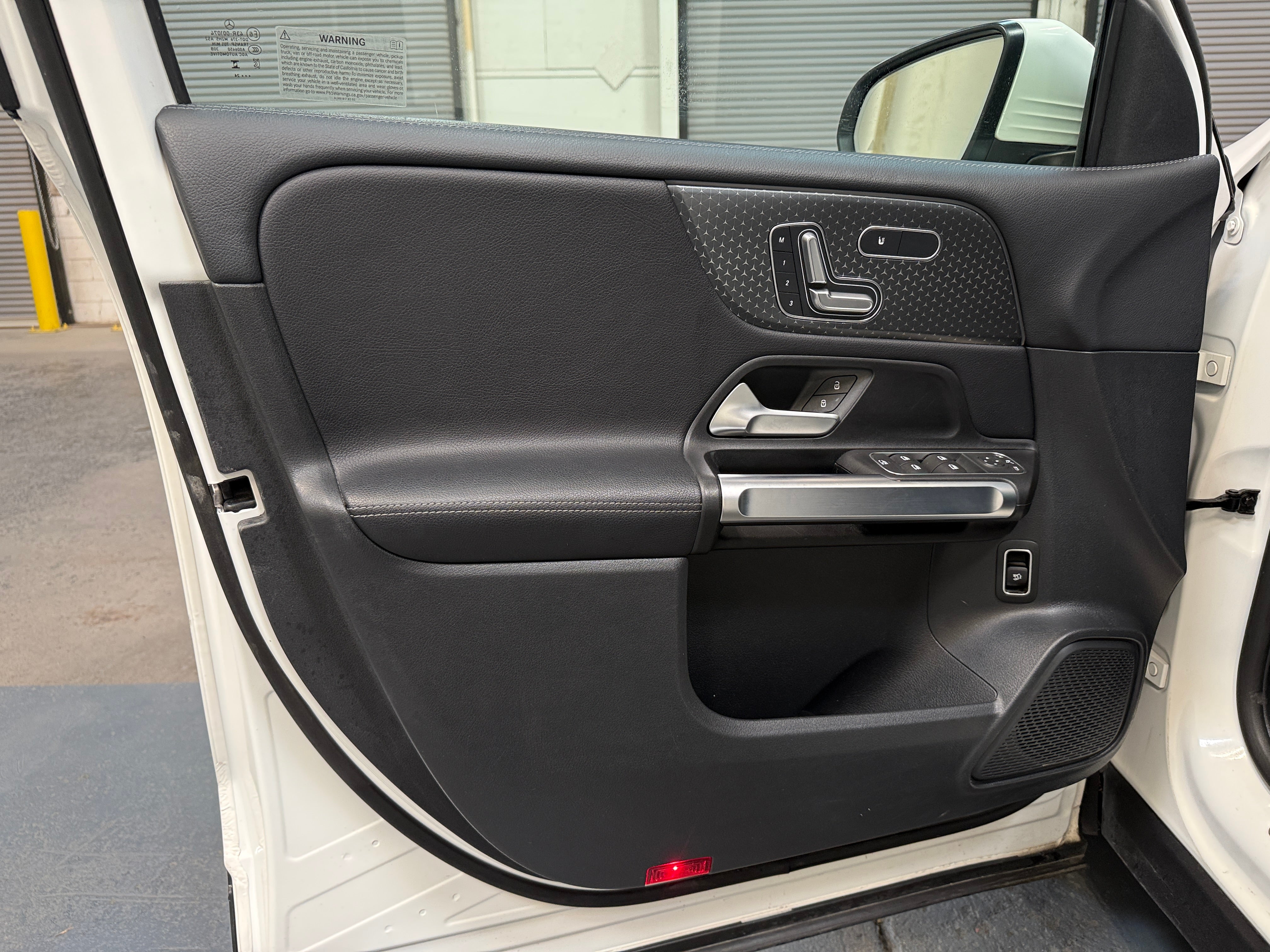 mercedes-benz glb 2025 W1N4M4HB0SW384826 image mercedes-benz glb 2025 W1N4M4HB0SW384826 image