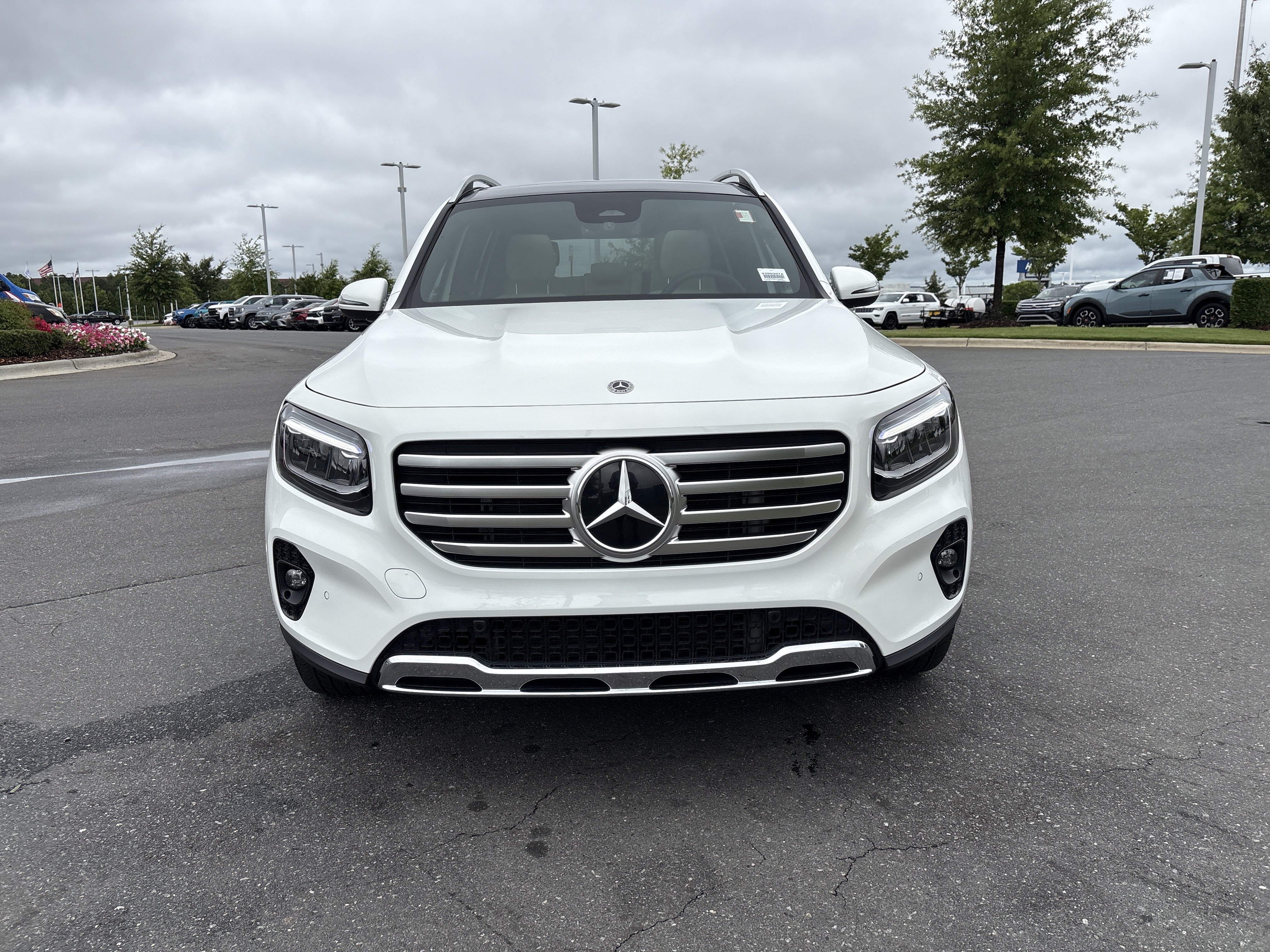 mercedes-benz glb 2025 W1N4M4HB8SW436946 image mercedes-benz glb 2025 W1N4M4HB8SW436946 image