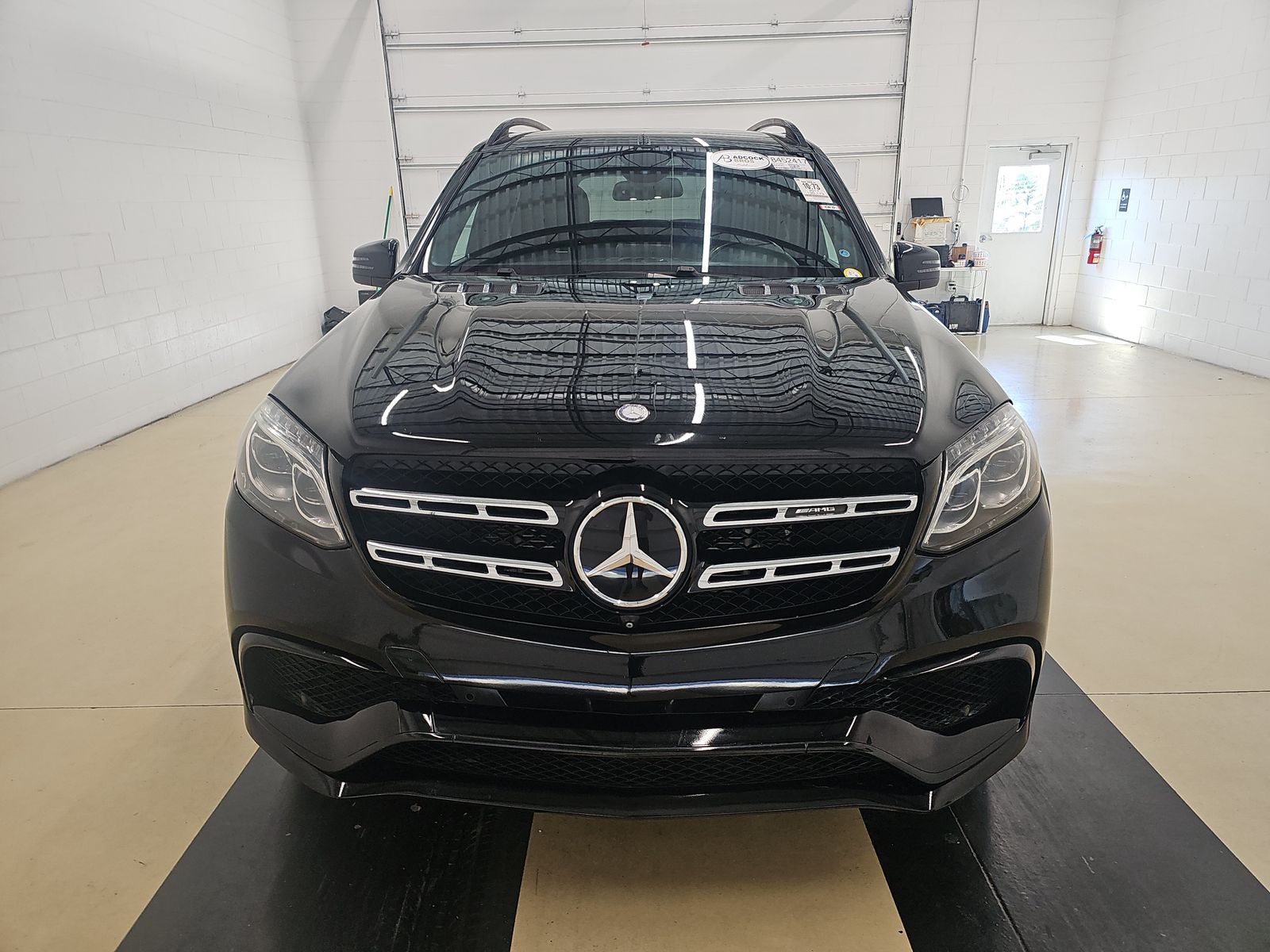 mercedes-benz gls-class 2017 4JGDF7FE5HA747820 image mercedes-benz gls-class 2017 4JGDF7FE5HA747820 image