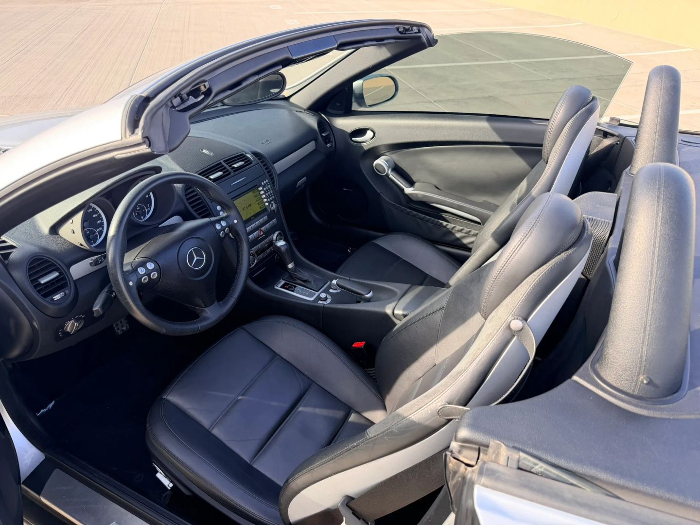 mercedes-benz slk-class 2006 WDBWK73F46F121177 image mercedes-benz slk-class 2006 WDBWK73F46F121177 image