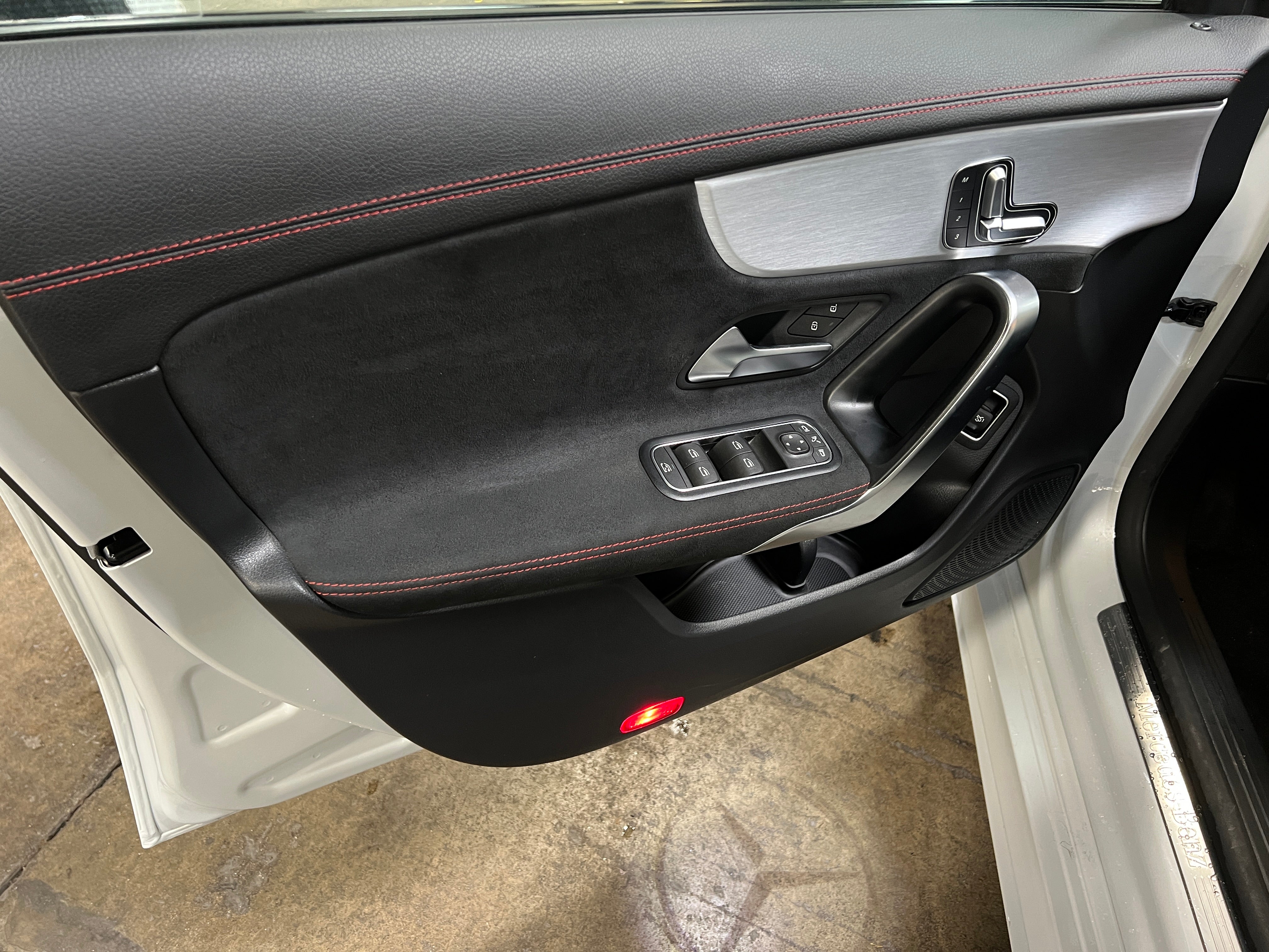 mercedes-benz cla 2022 W1K5J4GB0NN272923 image mercedes-benz cla 2022 W1K5J4GB0NN272923 image