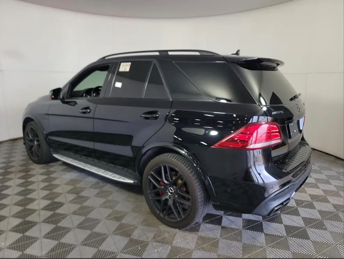 mercedes-benz gle 2018 4JGDA7FB2JB063537 image mercedes-benz gle 2018 4JGDA7FB2JB063537 image