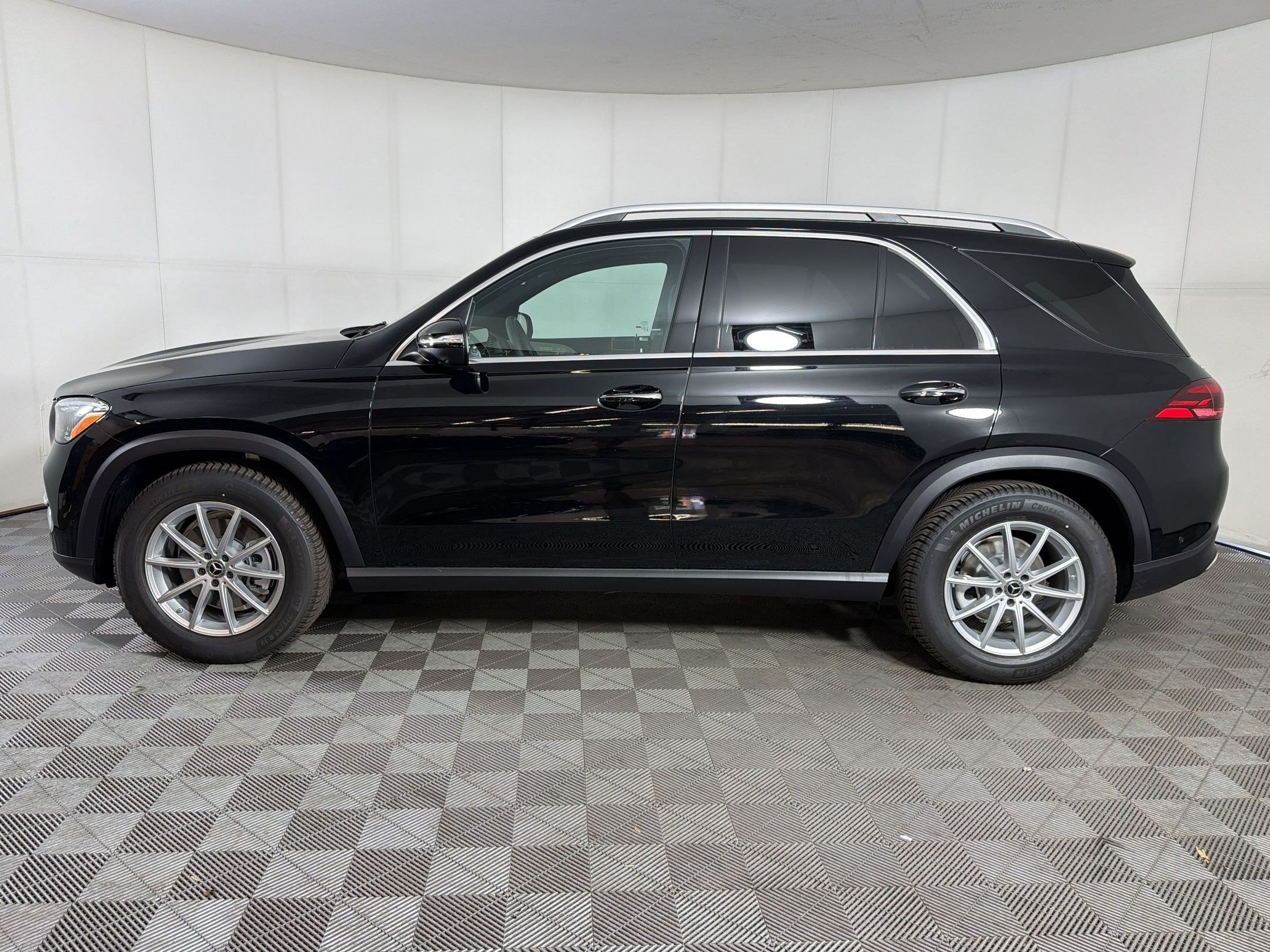 mercedes-benz gle 2026 4JGFB4FB1TB617769 image mercedes-benz gle 2026 4JGFB4FB1TB617769 image
