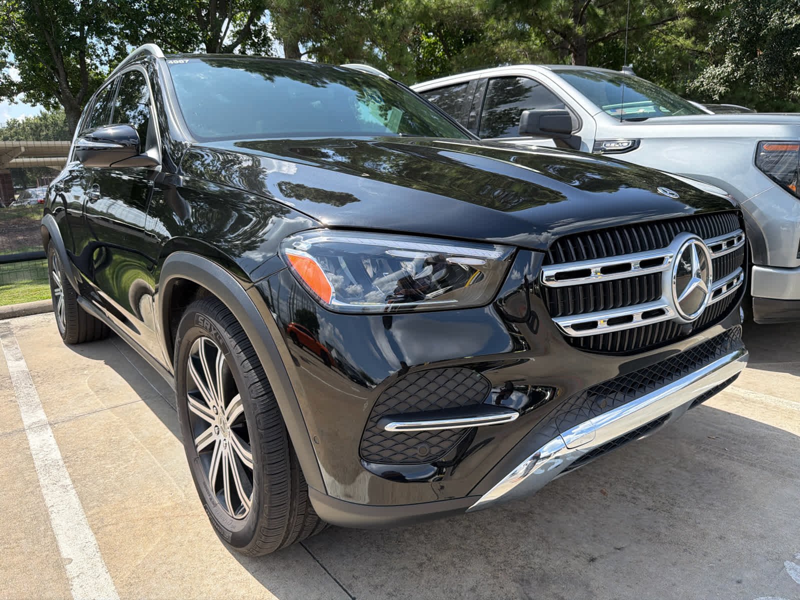 mercedes-benz gle 2026 4JGFB4FBXTB510056 image mercedes-benz gle 2026 4JGFB4FBXTB510056 image