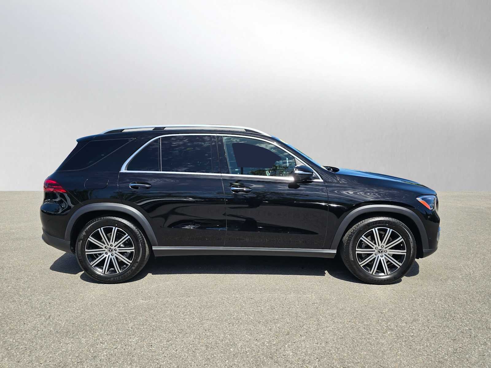 mercedes-benz gle 2026 4JGFB4EB5TB588021 image mercedes-benz gle 2026 4JGFB4EB5TB588021 image