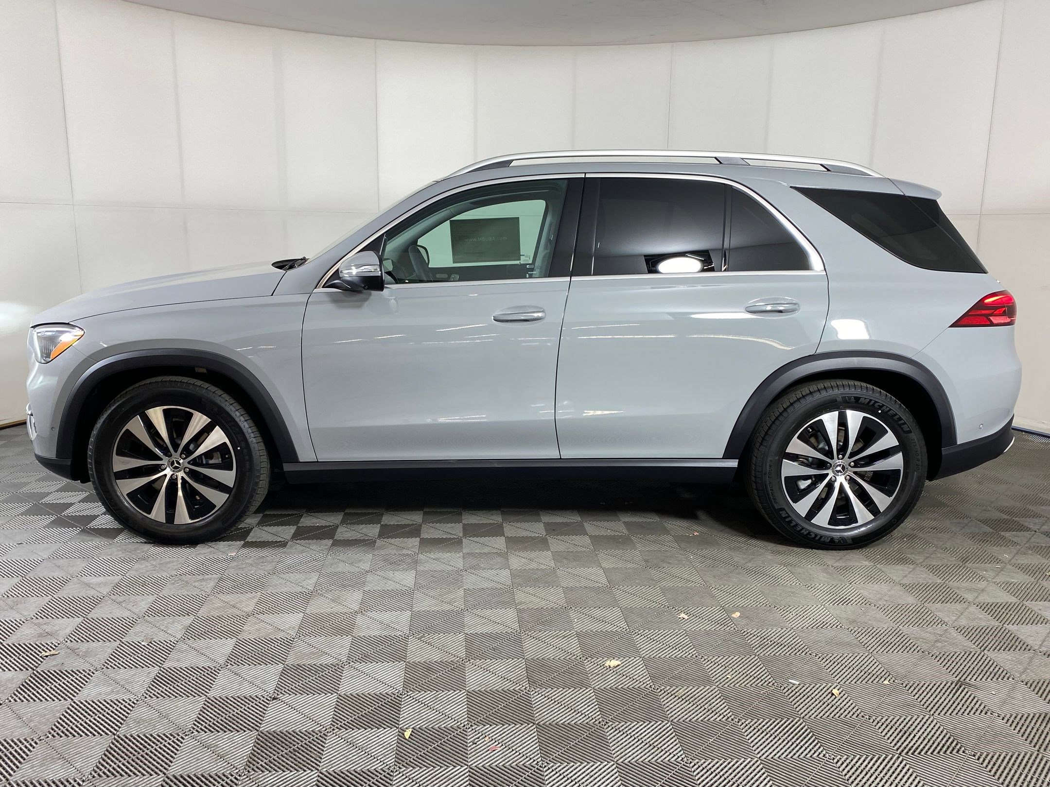 mercedes-benz gle 2026 4JGFB4FBXTB561248 image mercedes-benz gle 2026 4JGFB4FBXTB561248 image