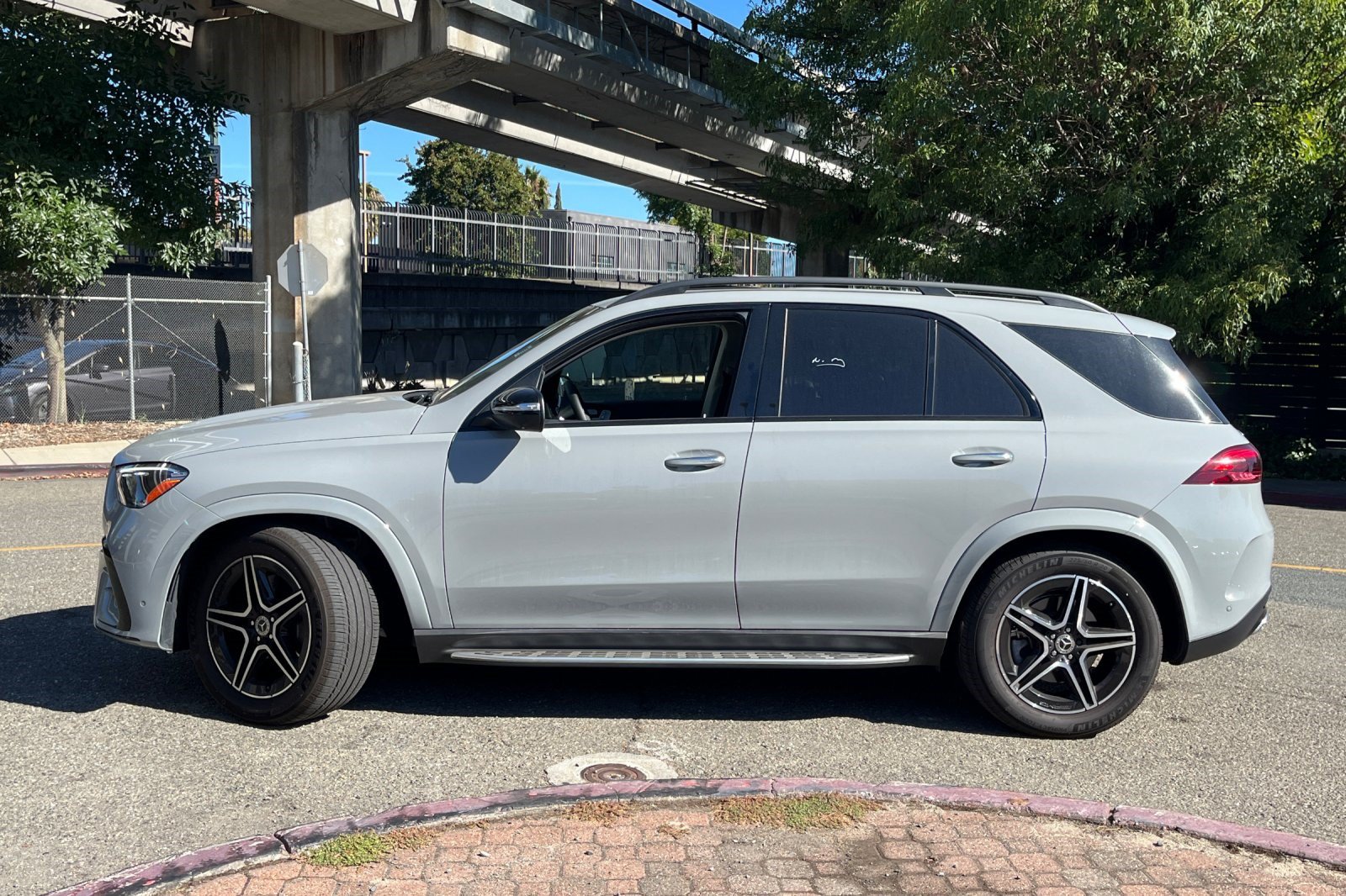 mercedes-benz gle 2026 4JGFB5KB7TB520927 image mercedes-benz gle 2026 4JGFB5KB7TB520927 image
