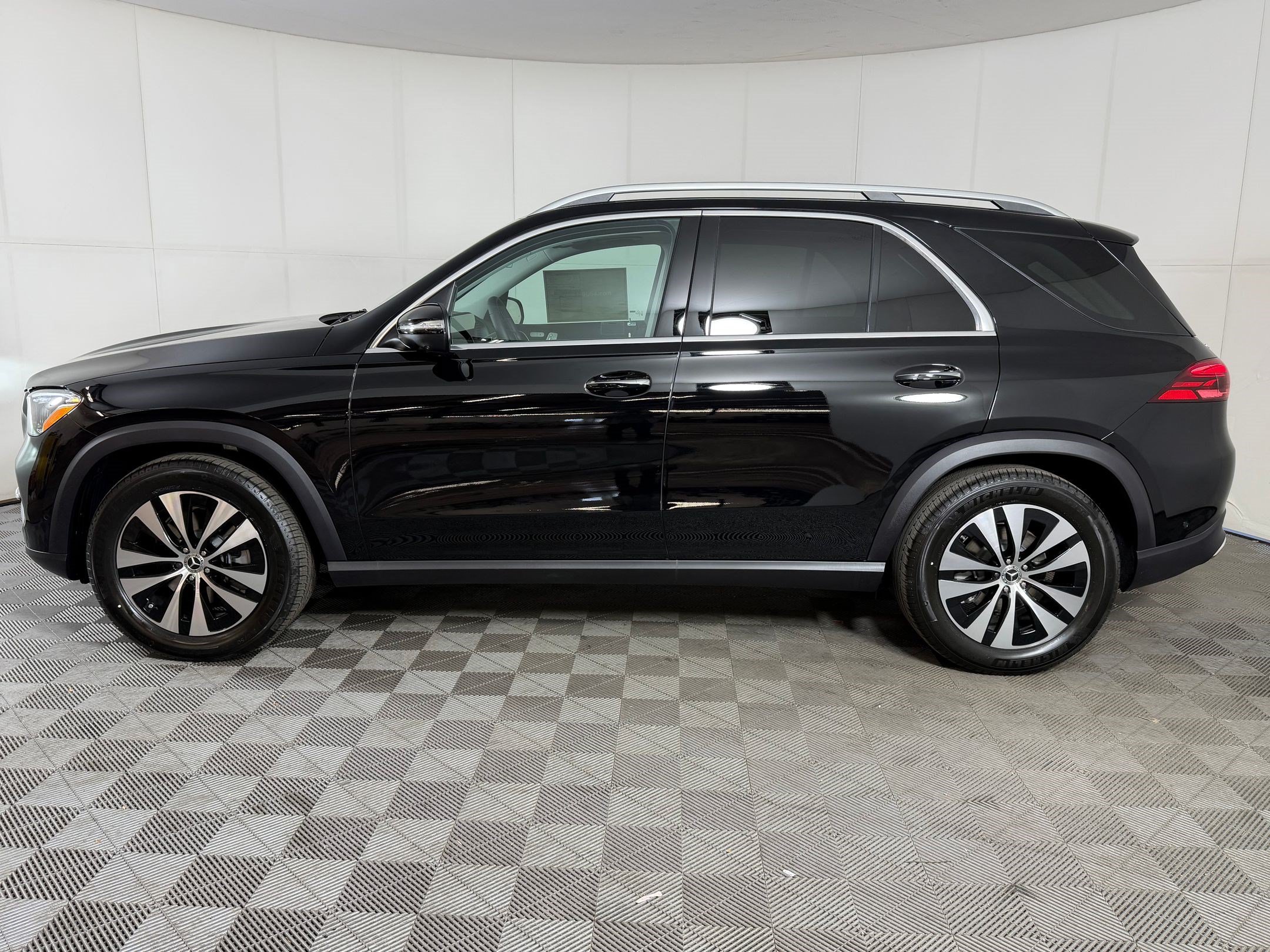 mercedes-benz gle 2026 4JGFB4FB2TB629784 image