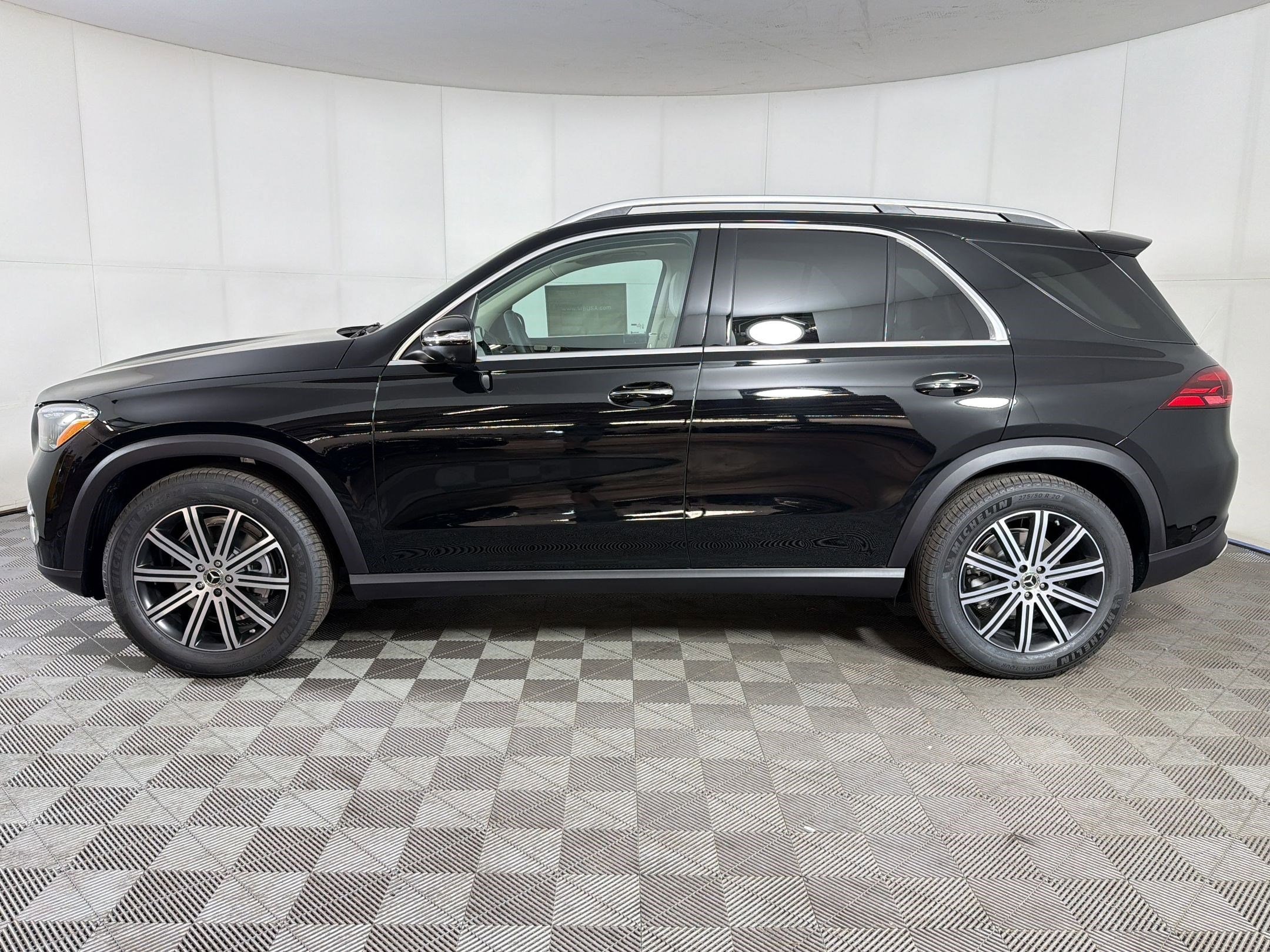 mercedes-benz gle 2026 4JGFB4FB8TB647528 image mercedes-benz gle 2026 4JGFB4FB8TB647528 image