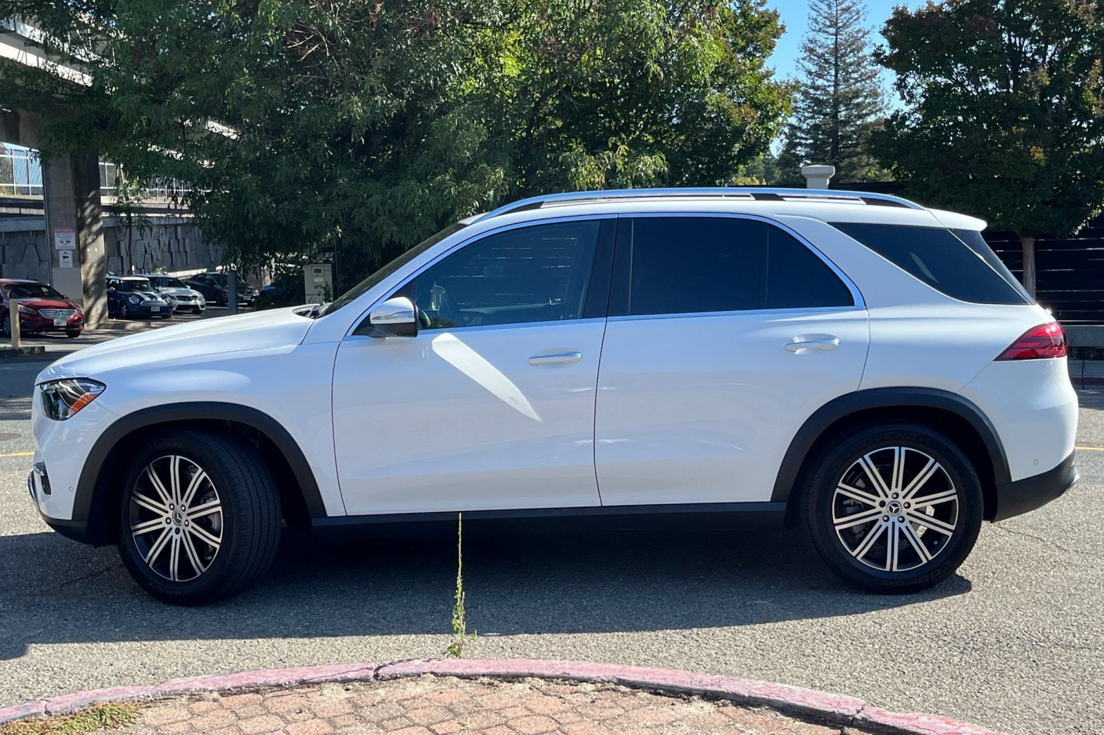 mercedes-benz gle 2025 4JGFB5KB0SB416374 image mercedes-benz gle 2025 4JGFB5KB0SB416374 image