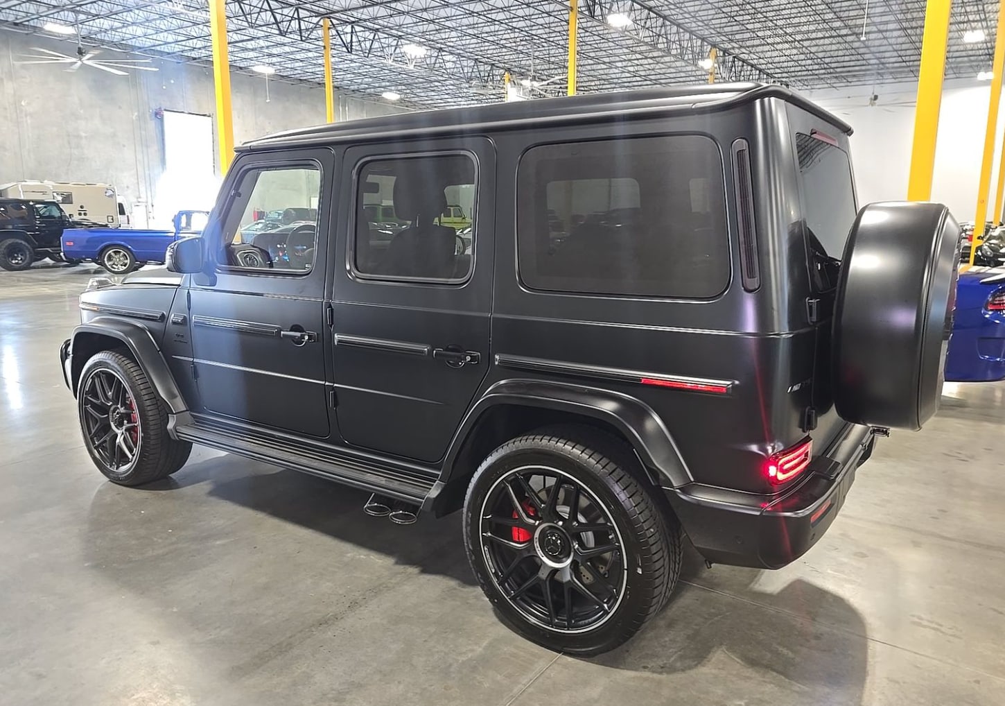 mercedes-benz g-class 2027 W1NWH5AB3VX099968 image mercedes-benz g-class 2027 W1NWH5AB3VX099968 image