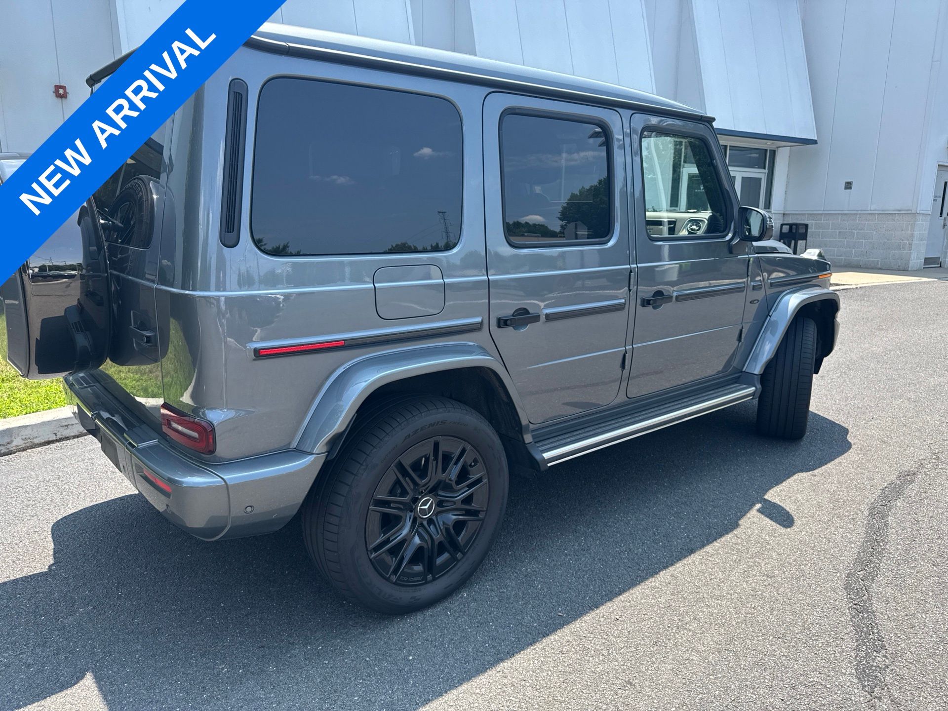 mercedes-benz g-class 2025 W1NWM0AB0SX042833 image mercedes-benz g-class 2025 W1NWM0AB0SX042833 image