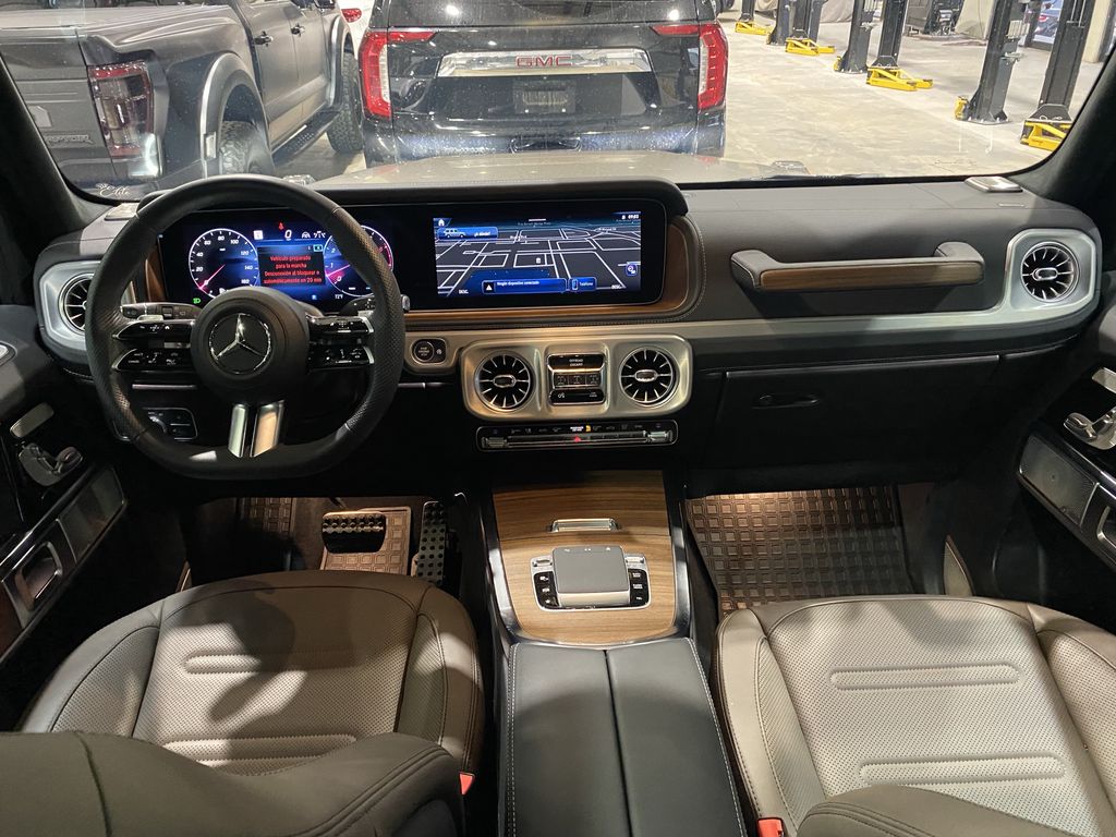 mercedes-benz g-class 2025 W1NWH1AB3SX044506 image mercedes-benz g-class 2025 W1NWH1AB3SX044506 image