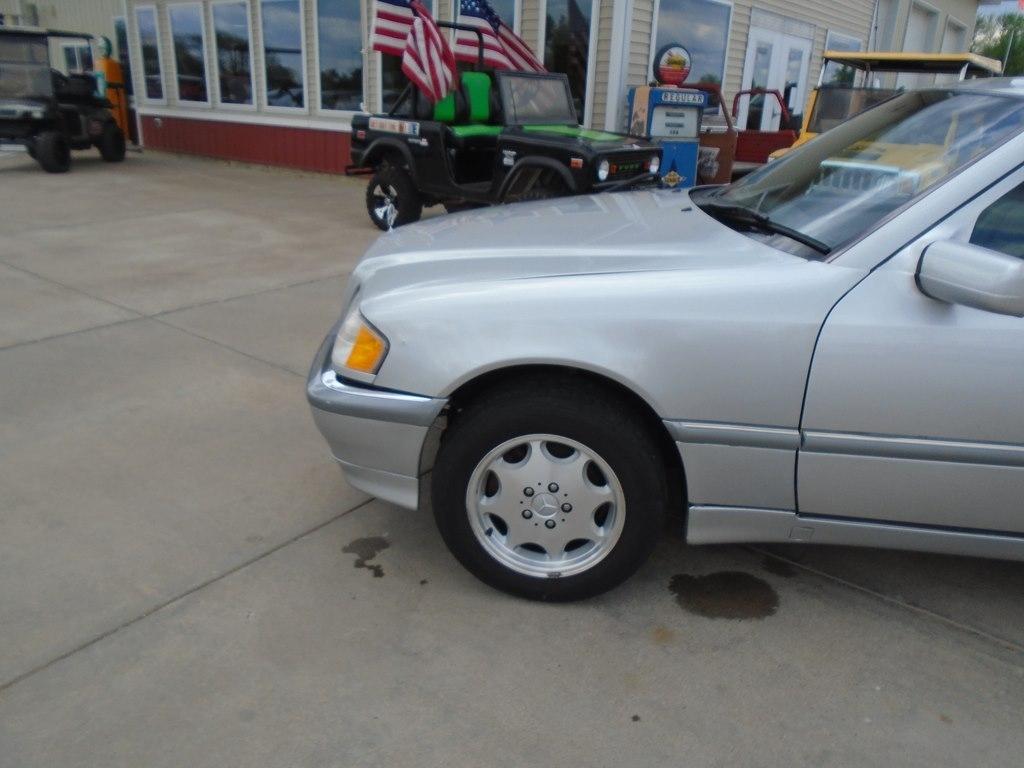 mercedes-benz c-class 1998 WDBHA29G3WF719419 image mercedes-benz c-class 1998 WDBHA29G3WF719419 image