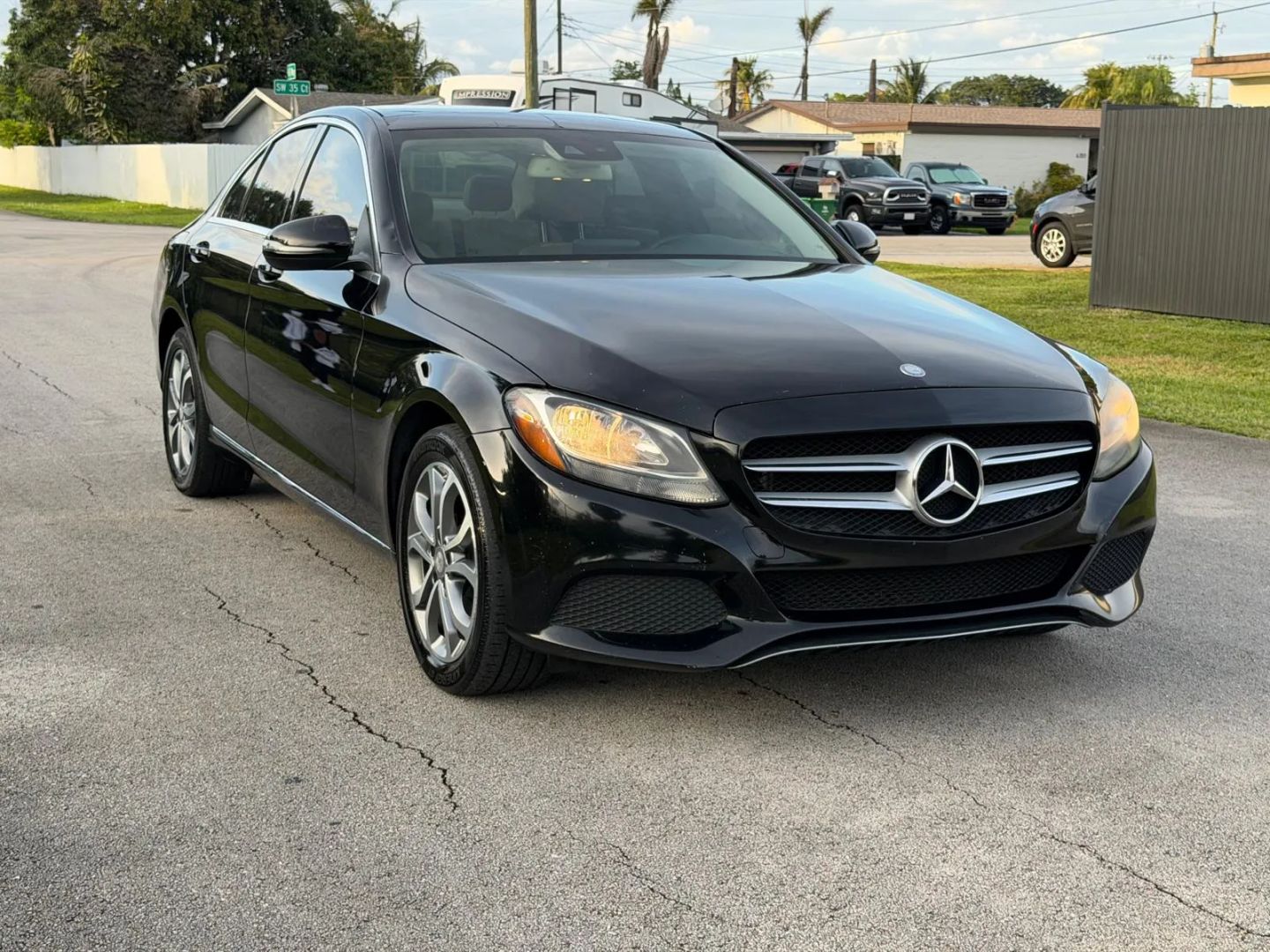 Mercedes-Benz C-Class 2016 WDDWF4KBXGR142804 image