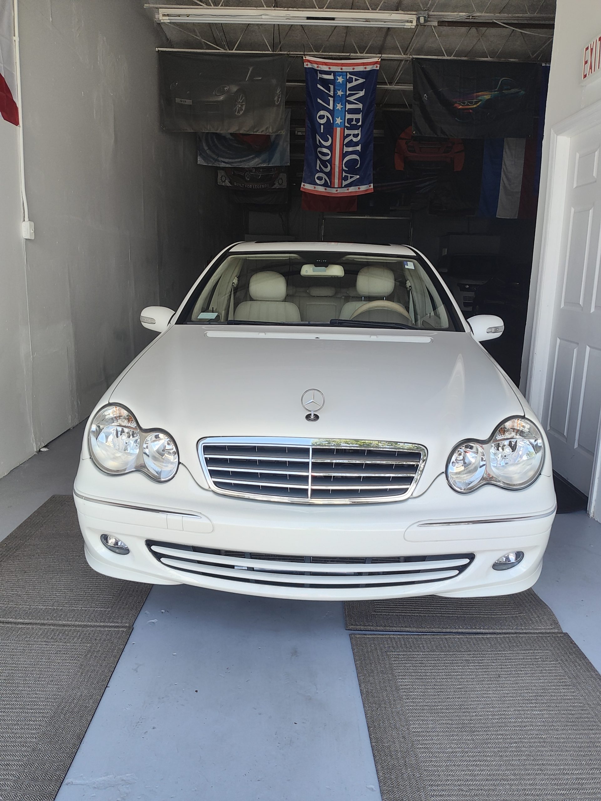 mercedes-benz c-class 2007 WDBRF56H87F887210 image mercedes-benz c-class 2007 WDBRF56H87F887210 image