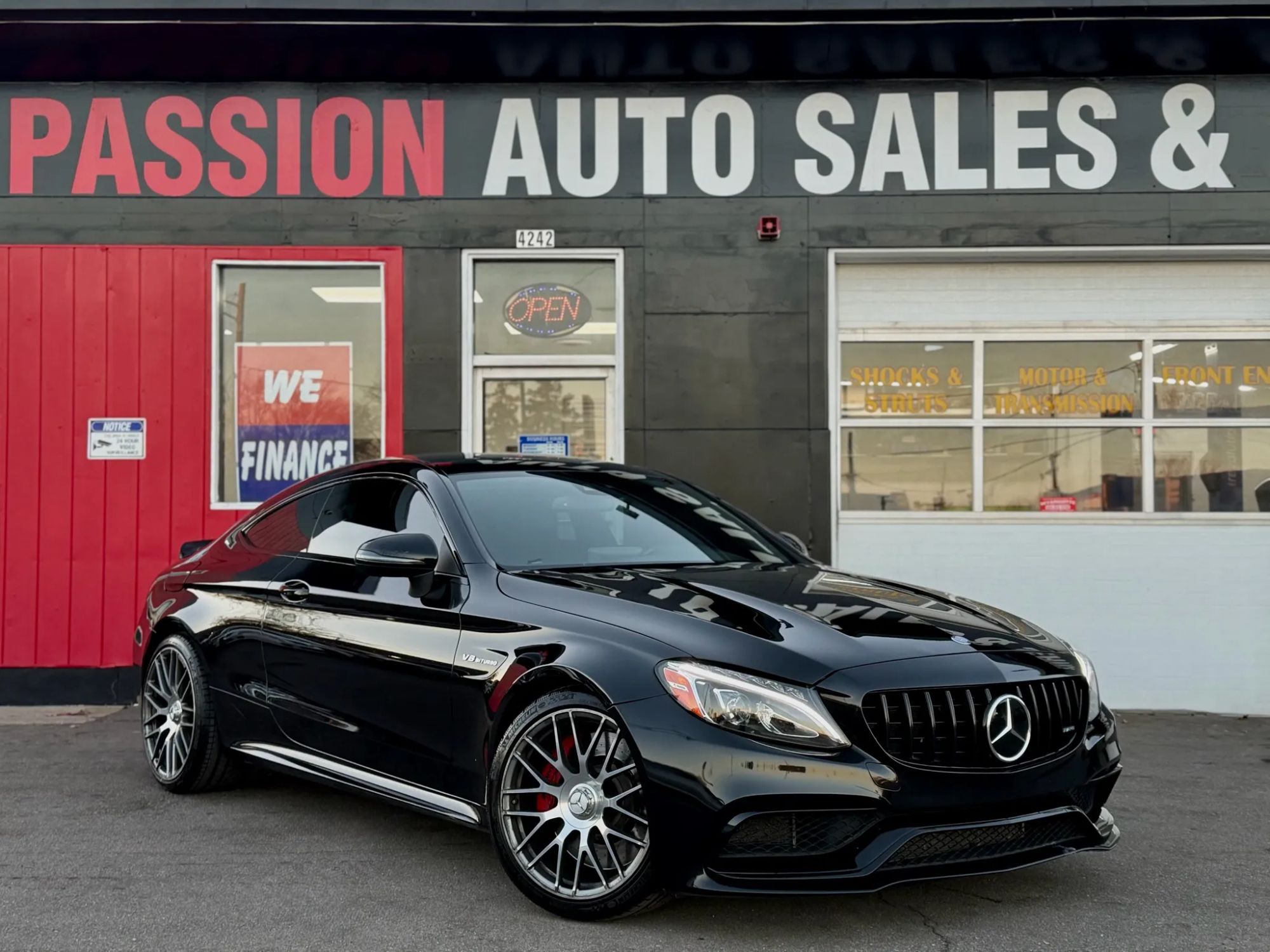 mercedes-benz c-class 2017 WDDWJ8HB4HF463432 image mercedes-benz c-class 2017 WDDWJ8HB4HF463432 image