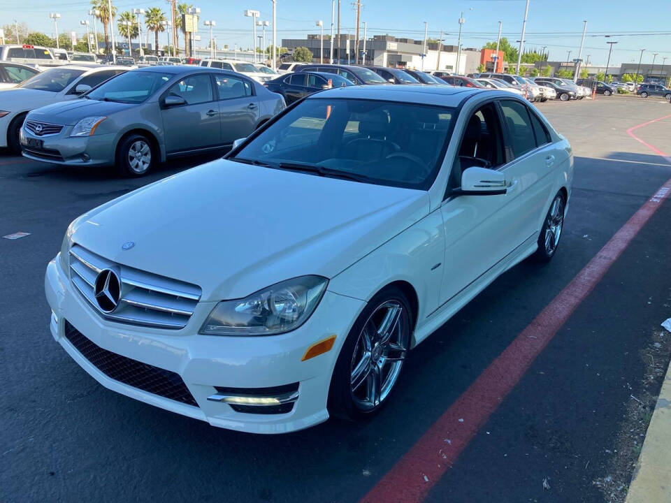 mercedes-benz c-class 2012 WDDGF4HB6CA620978 image mercedes-benz c-class 2012 WDDGF4HB6CA620978 image