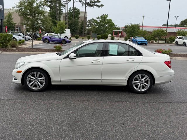 mercedes-benz c-class 2012 WDDGF8BB0CF892932 image mercedes-benz c-class 2012 WDDGF8BB0CF892932 image