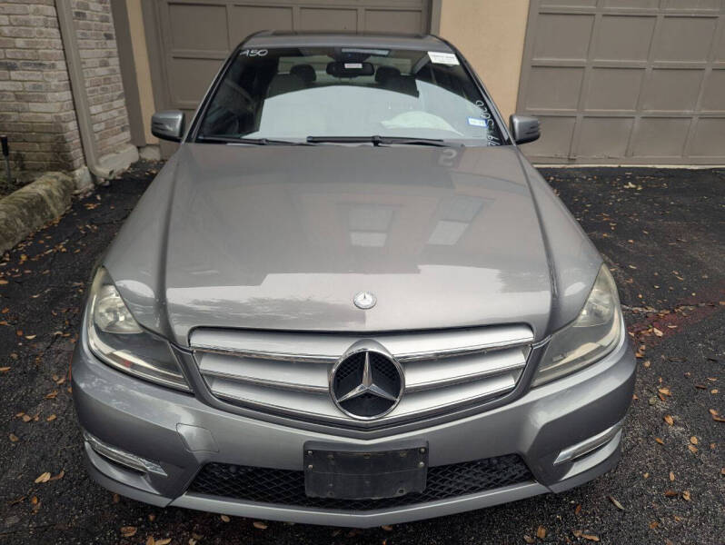 mercedes-benz c-class 2012 WDDGF8BB1CR236382 image mercedes-benz c-class 2012 WDDGF8BB1CR236382 image