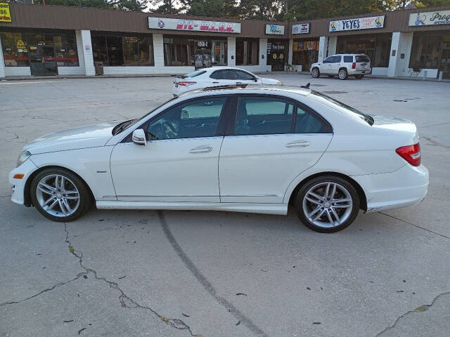 mercedes-benz c-class 2012 WDDGF4HB2CA710872 image mercedes-benz c-class 2012 WDDGF4HB2CA710872 image