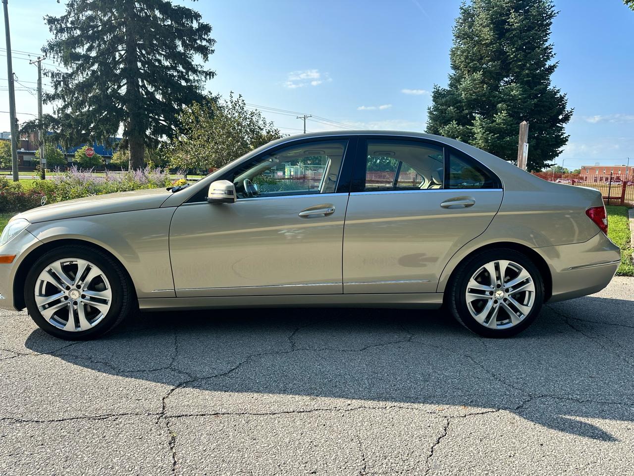 mercedes-benz c-class 2012 WDDGF8BB4CR234996 image mercedes-benz c-class 2012 WDDGF8BB4CR234996 image
