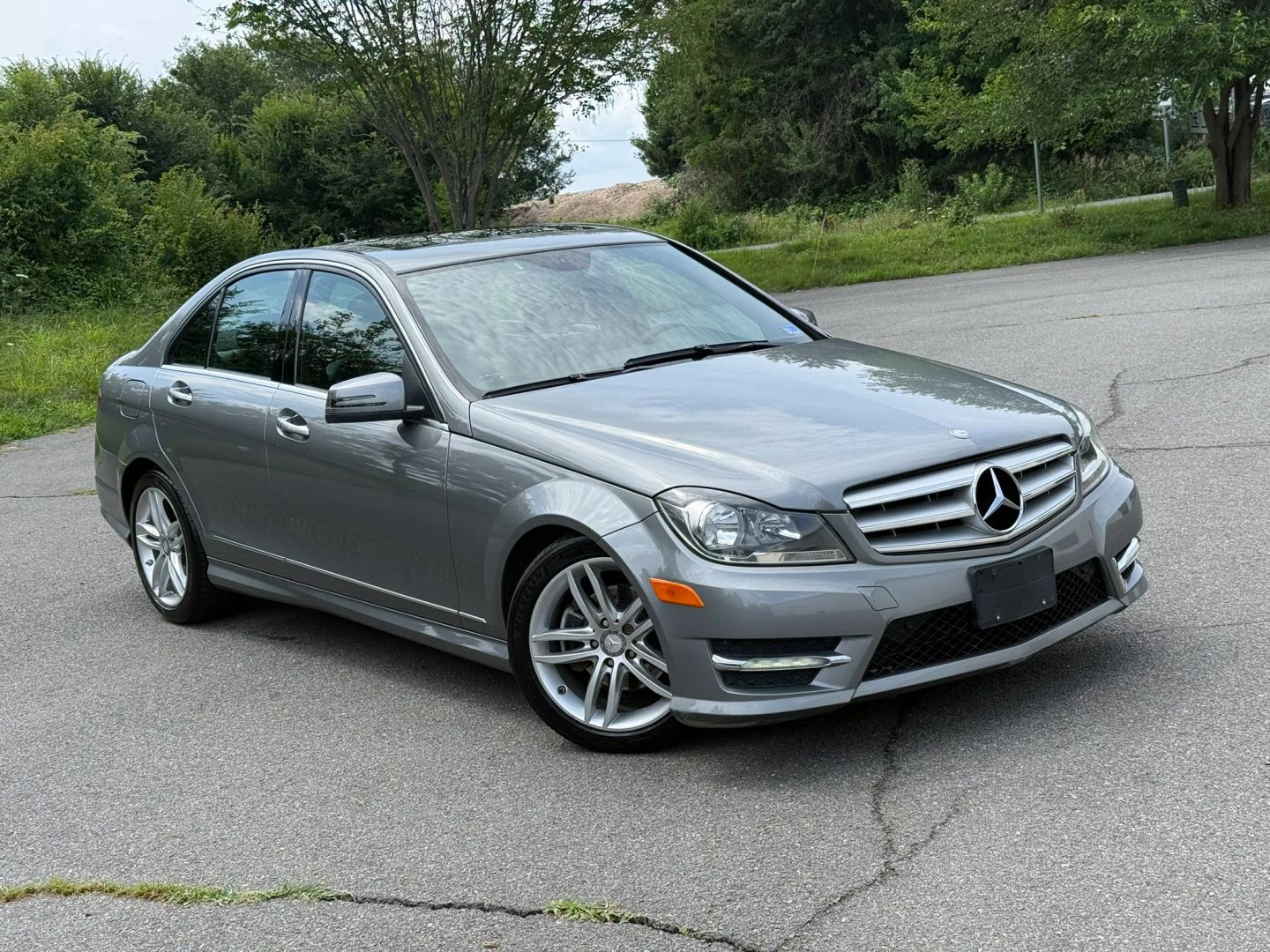 mercedes-benz c-class 2012 WDDGF8BB4CR214831 image mercedes-benz c-class 2012 WDDGF8BB4CR214831 image