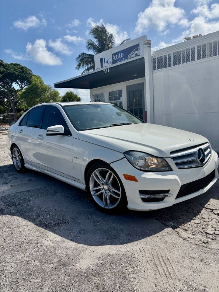 mercedes-benz c-class 2012 WDDGF4HB4CR227319 image mercedes-benz c-class 2012 WDDGF4HB4CR227319 image