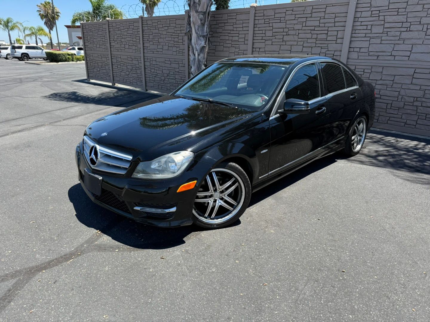mercedes-benz c-class 2012 WDDGF4HB2CA727073 image mercedes-benz c-class 2012 WDDGF4HB2CA727073 image
