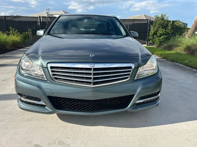mercedes-benz c-class 2012 WDDGF8BB6CA696040 image mercedes-benz c-class 2012 WDDGF8BB6CA696040 image