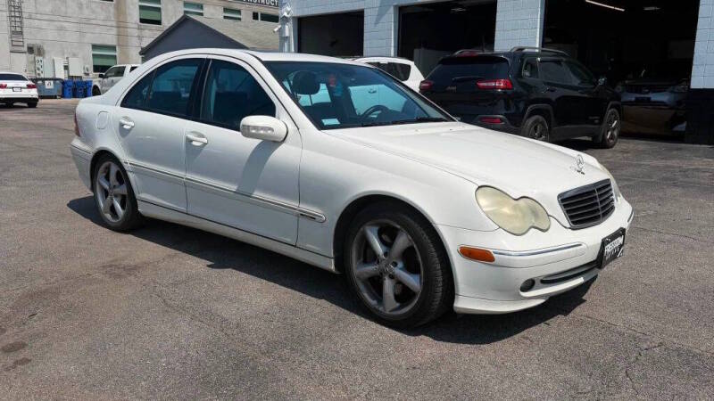 mercedes-benz c-class 2004 WDBRF40J54F553072 image mercedes-benz c-class 2004 WDBRF40J54F553072 image
