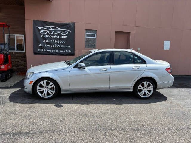 mercedes-benz c-class 2011 WDDGF8BB7BR141940 image mercedes-benz c-class 2011 WDDGF8BB7BR141940 image