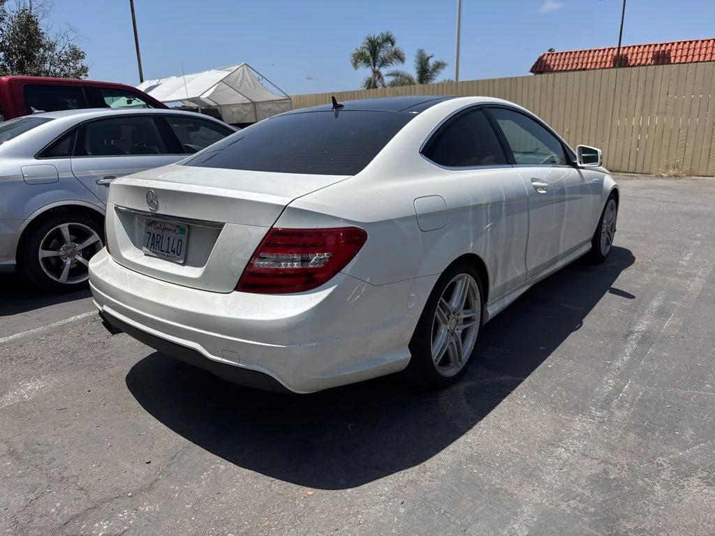 mercedes-benz c-class 2013 WDDGJ4HB0DG081948 image mercedes-benz c-class 2013 WDDGJ4HB0DG081948 image