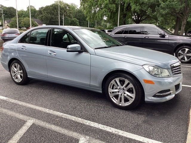 mercedes-benz c-class 2013 WDDGF4HB5DR300733 image mercedes-benz c-class 2013 WDDGF4HB5DR300733 image