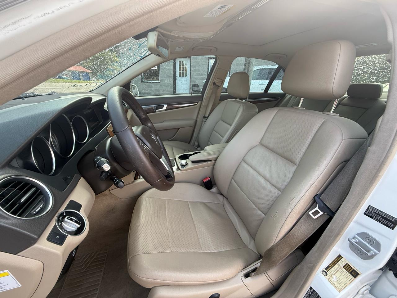 mercedes-benz c-class 2013 WDDGF8AB0DR245366 image mercedes-benz c-class 2013 WDDGF8AB0DR245366 image