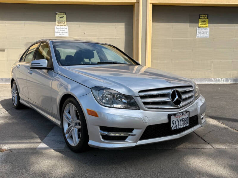 mercedes-benz c-class 2013 WDDGF8AB2DR292303 image mercedes-benz c-class 2013 WDDGF8AB2DR292303 image