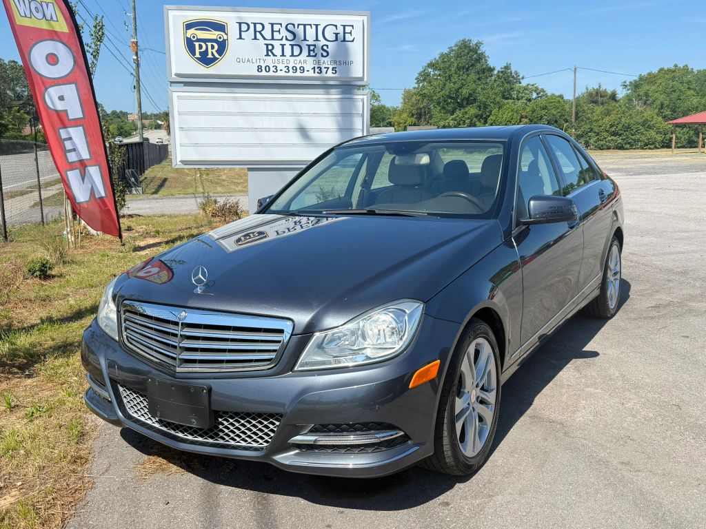Mercedes-Benz C-Class 2013 WDDGF8ABXDA882540 image Mercedes-Benz C-Class 2013 WDDGF8ABXDA882540 image