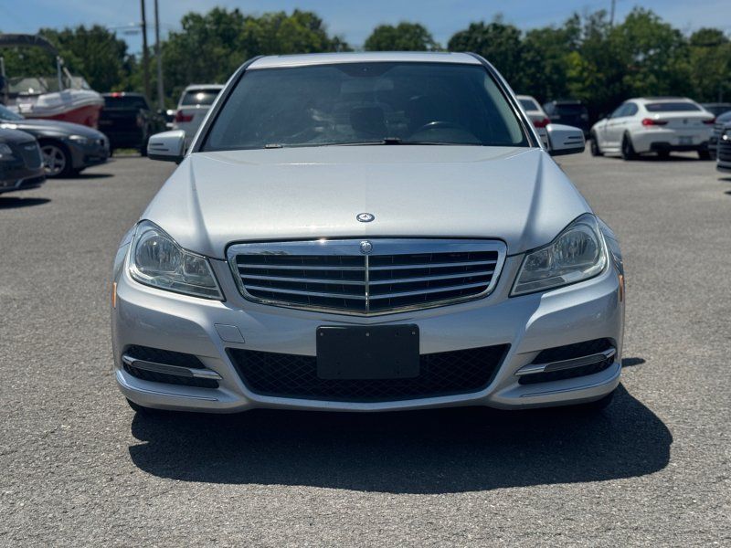 mercedes-benz c-class 2013 WDDGF8AB4DR280735 image mercedes-benz c-class 2013 WDDGF8AB4DR280735 image