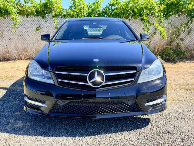 mercedes-benz c-class 2013 WDDGJ4HB9DF961987 image