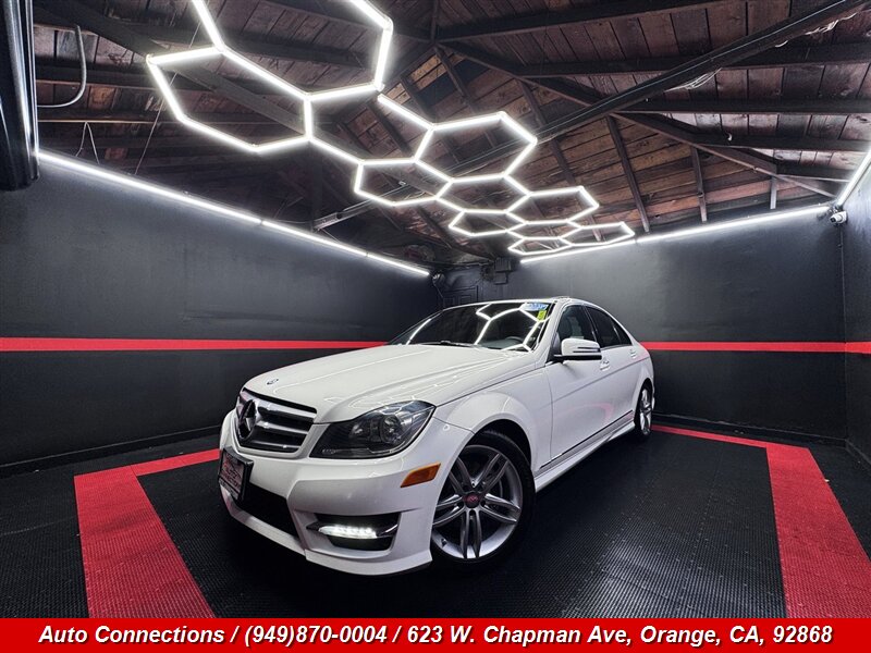 mercedes-benz c-class 2013 WDDGF4HB9DA860303 image mercedes-benz c-class 2013 WDDGF4HB9DA860303 image